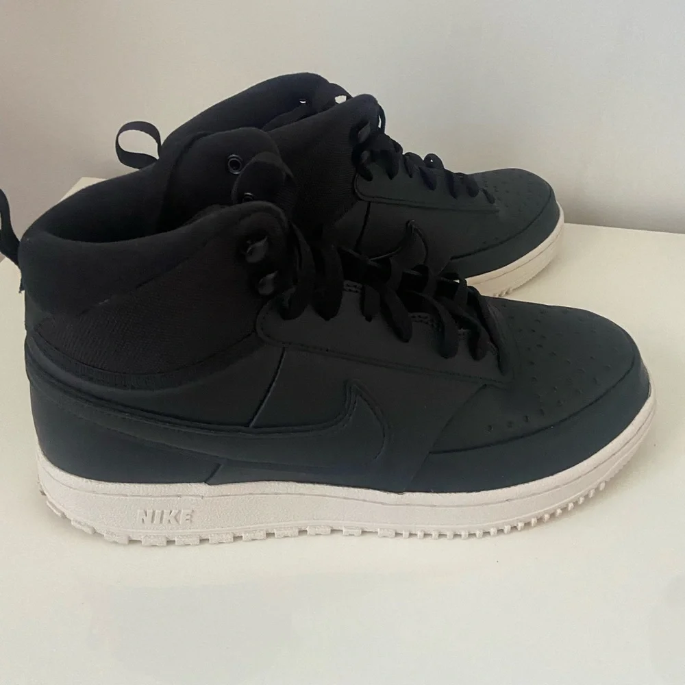 NIB Nike Court Vision Mid Black Phantom Mens Sneakers Size 10 DR7882 002